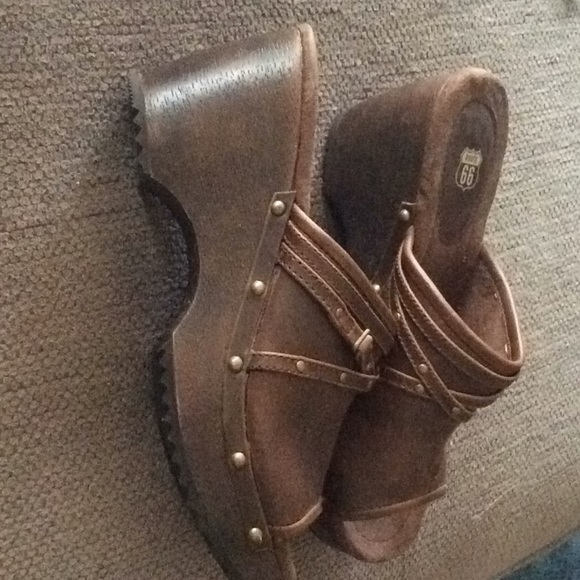 Open toe clogs - Picture 2 of 5